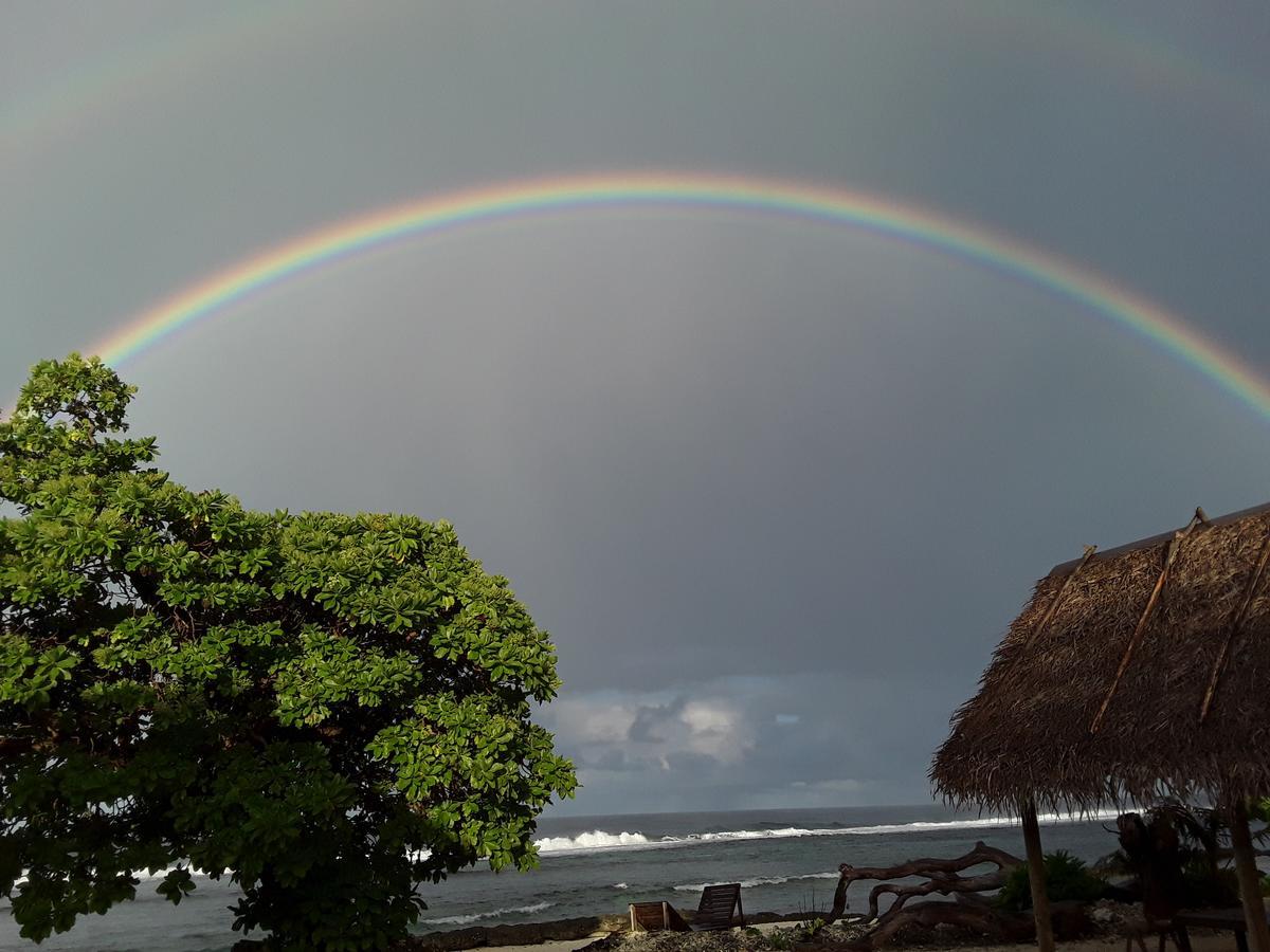 Tifaifai Et Cafe Huahine Bed & Breakfast Fare Exterior photo